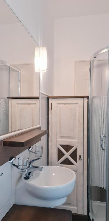Apartamenty Sasinowka Rom bilde